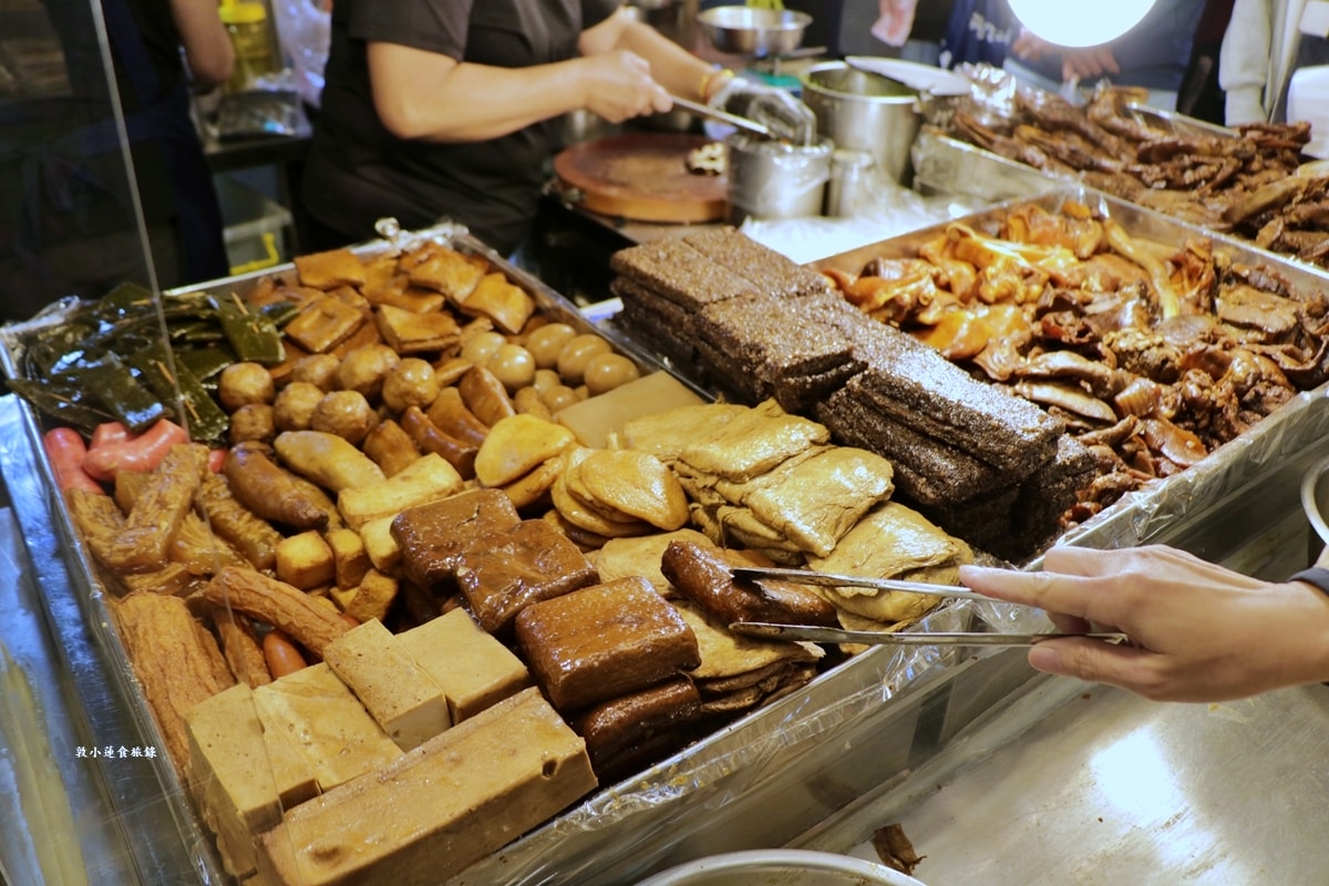 自由黃昏市場‧婆婆媽媽的最愛,上百攤位美食云云,生食、熟食、蔬菜、水果,北高最夯的黃昏市場!! - 第47張圖 自由黃昏市場‧婆婆媽媽的最愛,上百攤位美食云云,生食、熟食、蔬菜、水果,北高最夯的黃昏市場!!