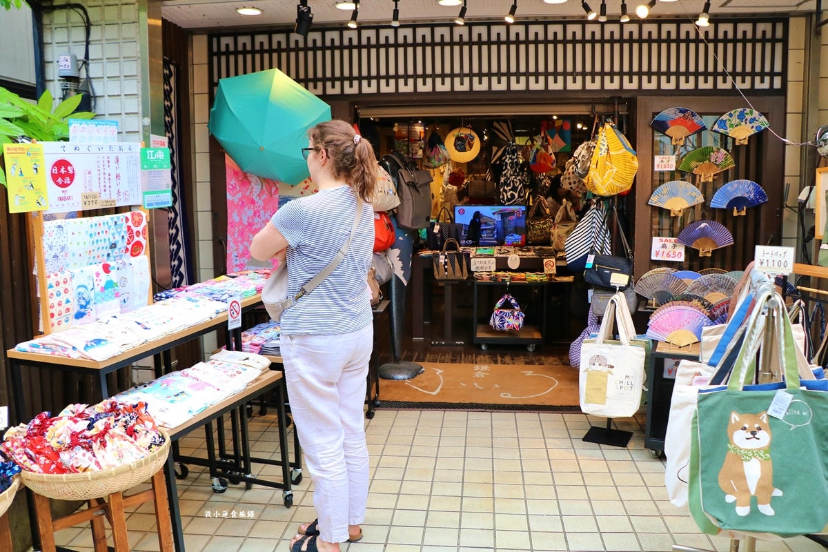 【神奈川鎌倉】鎌倉小町通リ‧鎌倉小町通商店街，300多家特色店鋪，傳統風味老字號、人氣甜點集合地，鎌倉美食大本營