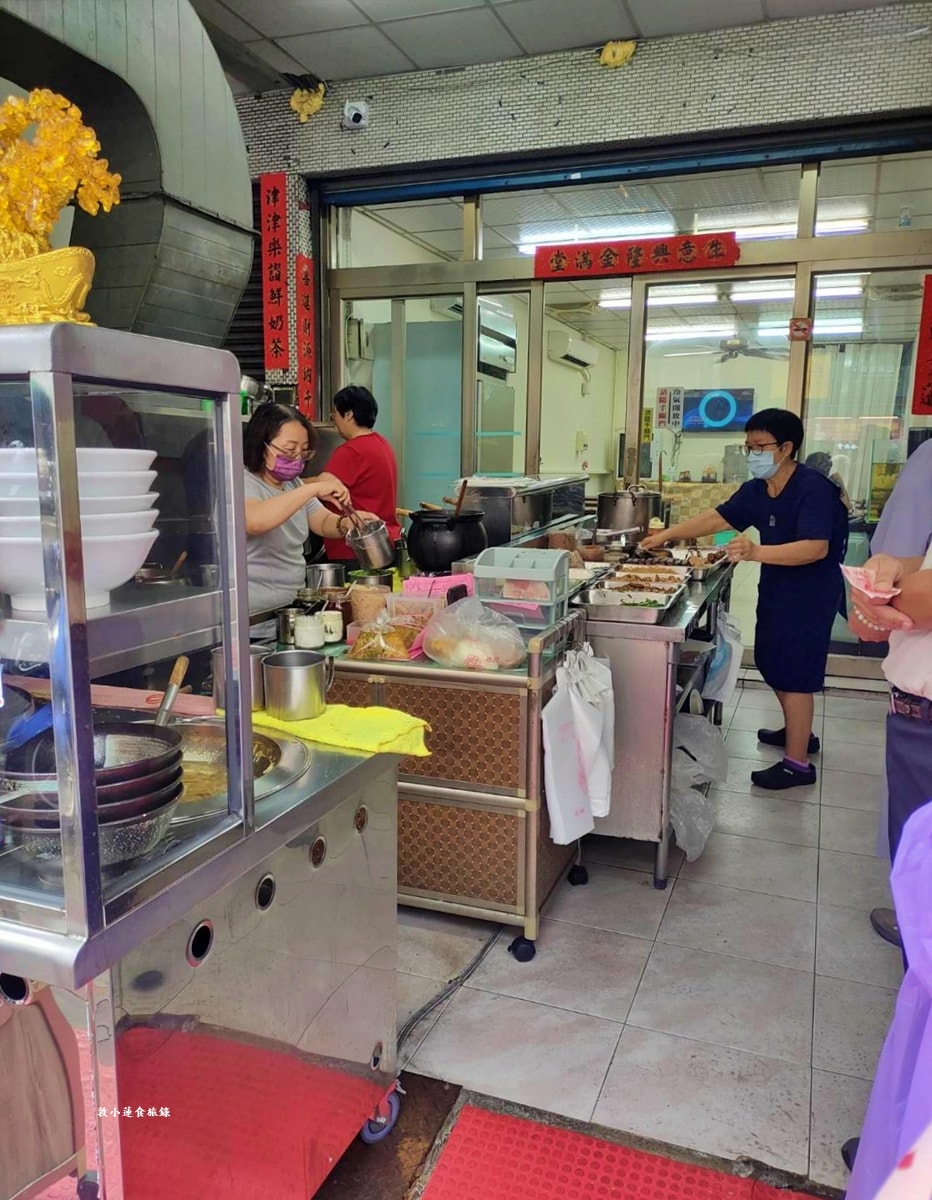 歡喜素食‧超低調的素食店,文藻學院學生們的最愛,素鍋燒份量極高超滿足 - 第3張圖 歡喜素食‧超低調的素食店,文藻學院學生們的最愛,素鍋燒份量極高超滿足
