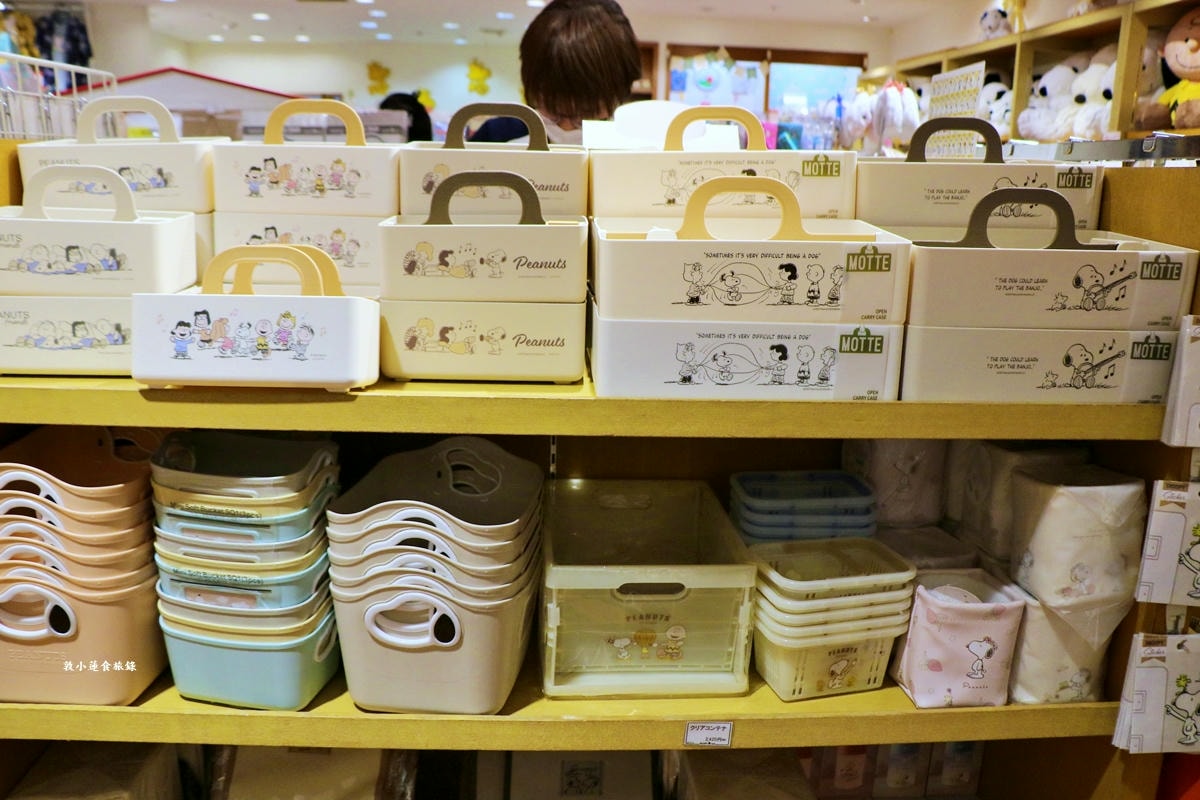 【神奈川橫濱】史努比スヌーピータウンショップ横浜店‧2米高的大型史努比等著你來拍照,唯一穿著水手服的史努比就在橫濱店 - 第37張圖 【神奈川橫濱】史努比スヌーピータウンショップ横浜店‧2米高的大型史努比等著你來拍照,唯一穿著水手服的史努比就在橫濱店