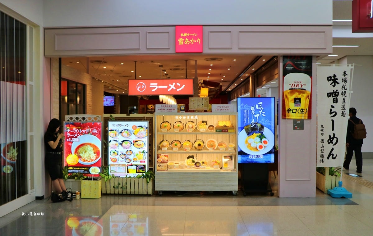 【東京】Haneda Airport 東京羽田機場第一航廈機場‧世界最乾淨的機場，日本國內線航班美食、逛街、交通轉接超便利