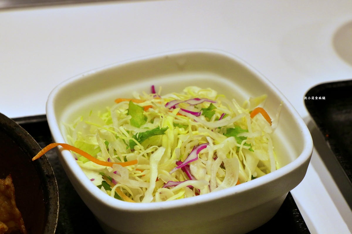 【東京】吉野家 羽田機場第3航廈店‧日本百年美味牛丼,牛丼御三家之一,多種套餐組合滿足挑剔的你 - 第10張圖 【東京】吉野家 羽田機場第3航廈店‧日本百年美味牛丼,牛丼御三家之一,多種套餐組合滿足挑剔的你