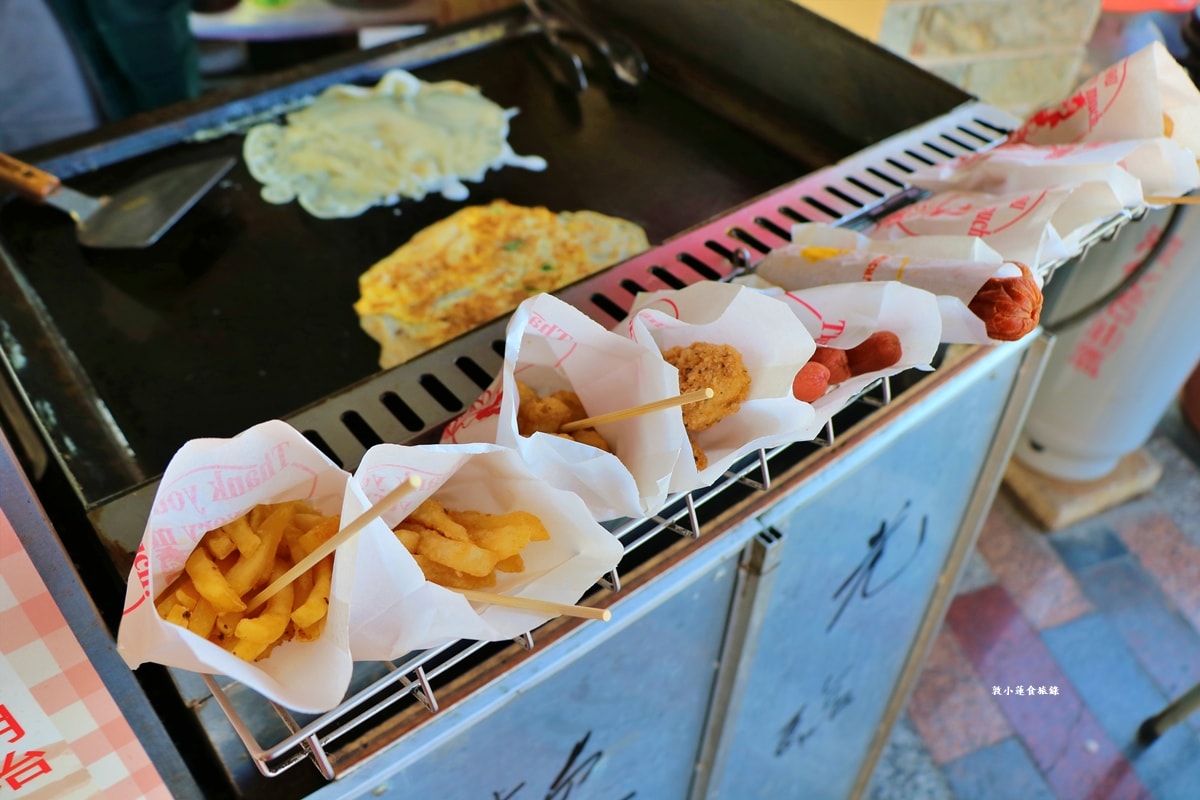 呷早餐的店‧學區早餐店，酥脆粉漿蛋餅現點現作，多樣化早餐方便快速不用等