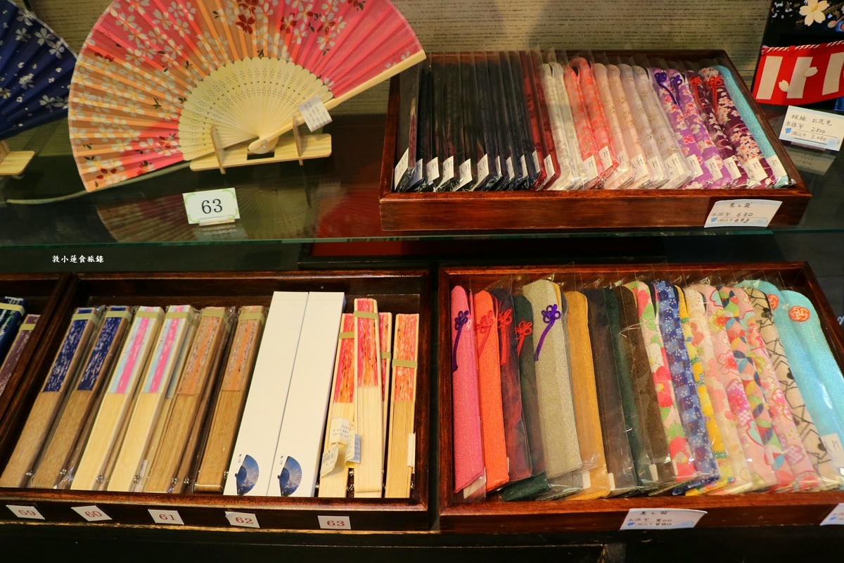 【神奈川藤澤】布遊舍 江ノ島店‧和風連鎖專門店,扇子、零錢包、手帕、掛簾、傳統小物件伴手禮!! - 第14張圖 【神奈川藤澤】布遊舍 江ノ島店‧和風連鎖專門店,扇子、零錢包、手帕、掛簾、傳統小物件伴手禮!!