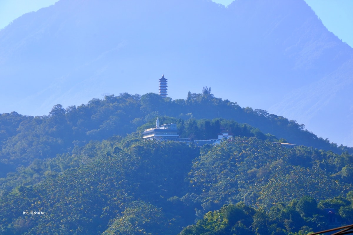 日月潭涵碧文學步道‧光與影的交織之處,山嵐雲霧多變清晨美景,最文青的幽靜步道!! - 第21張圖 日月潭涵碧文學步道‧光與影的交織之處,山嵐雲霧多變清晨美景,最文青的幽靜步道!!
