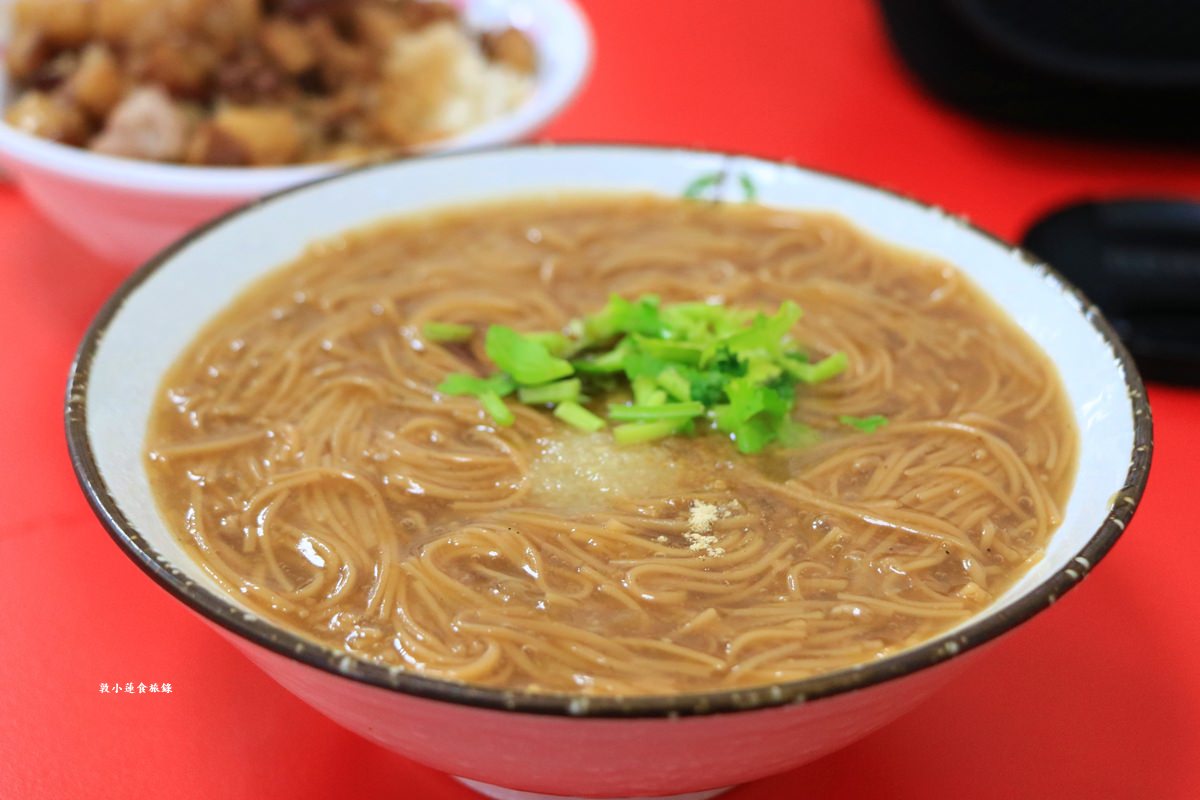 主恩麵線焿‧赤肉、大腸、清麵線嚐嚐融合南北口味的麵線焿 - 第17張圖 主恩麵線焿‧赤肉、大腸、清麵線嚐嚐融合南北口味的麵線焿