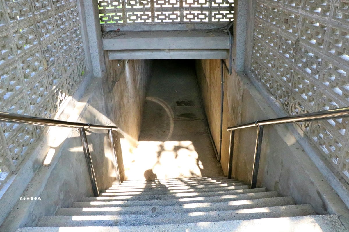 橋頭糖廠‧糖廠一日遊,橋頭捷運正對面,免門票來橋頭糖廠賞九重葛、吃台糖冰品、烤肉逛市集 - 第16張圖 橋頭糖廠‧糖廠一日遊,橋頭捷運正對面,免門票來橋頭糖廠賞九重葛、吃台糖冰品、烤肉逛市集