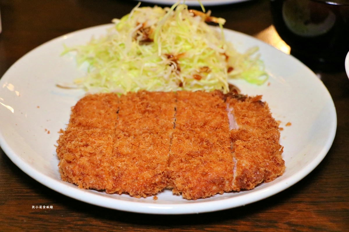 【神奈川橫濱】勝烈庵 馬車道總本店‧橫濱人氣百年老店,在地網友推薦排隊名店,必吃炸豬排 - 第16張圖 【神奈川橫濱】勝烈庵 馬車道總本店‧橫濱人氣百年老店,在地網友推薦排隊名店,必吃炸豬排