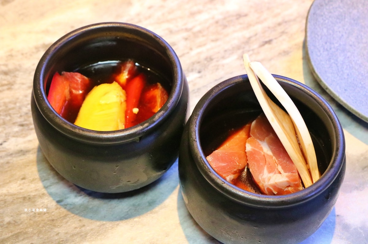 Oh my!原燒 高雄中山店‧多款雙人套餐組合，生日、聚會最舒適!!飲料、泡菜、豚骨湯無限暢飲!!【歇業】