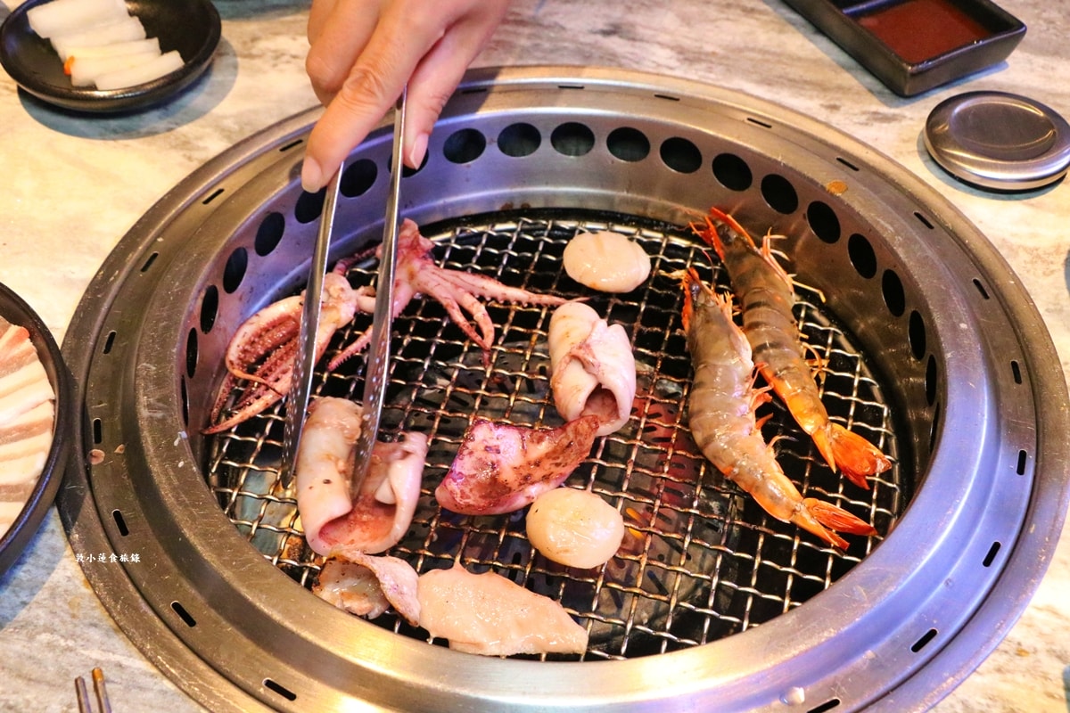 Oh my!原燒 高雄中山店‧多款雙人套餐組合，生日、聚會最舒適!!飲料、泡菜、豚骨湯無限暢飲!!【歇業】