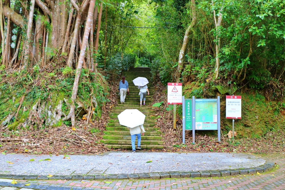 日月潭慈恩塔‧登高眺望360度日月潭美景,加碼單身人士必拜龍鳳宮月老廟 - 第2張圖 日月潭慈恩塔‧登高眺望360度日月潭美景,加碼單身人士必拜龍鳳宮月老廟