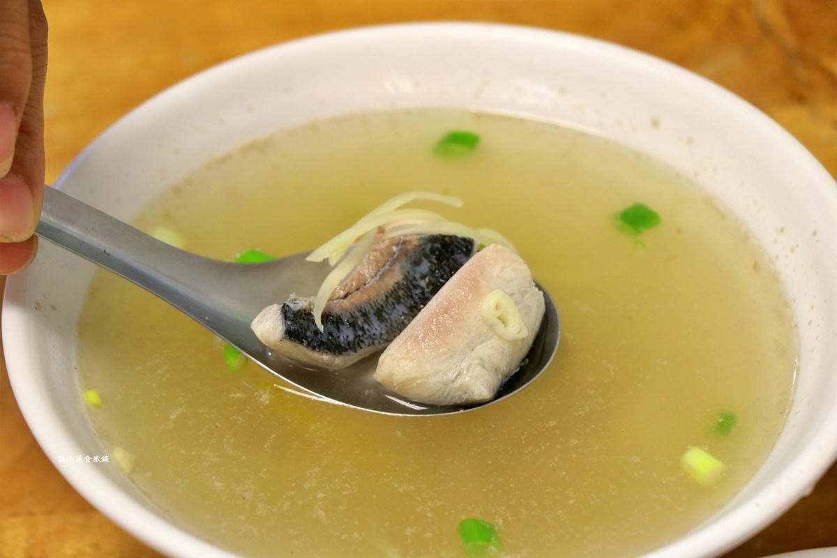 好窄食堂‧小琉球老字號小吃,在地經營50年美食,必點的海鮮炒飯(麵)、什錦炒麵 - 第6張圖 好窄食堂‧小琉球老字號小吃,在地經營50年美食,必點的海鮮炒飯(麵)、什錦炒麵