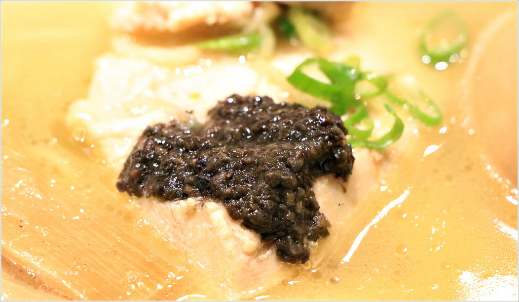 幸花雞白湯拉麵 台中文昌店‧巷子中的平價拉麵 百元吃松露拉麵 激推火山極辛拉麵 - 第17張圖 IMG_8276