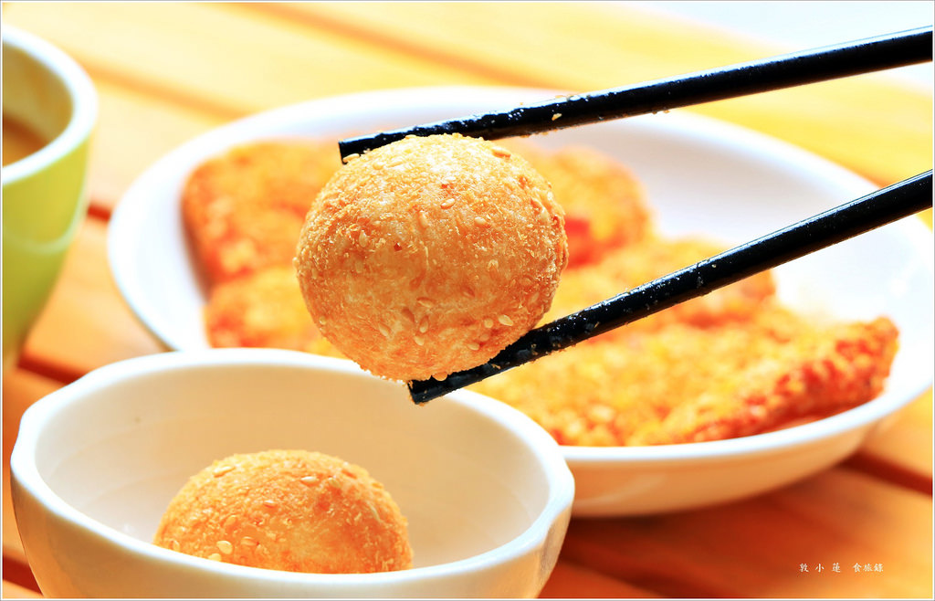 享食鍋燒·咖哩·炸物‧不起眼的小店面 內藏美食 豬排咖哩、麻糬芋圓超推 鍋燒湯頭超回甘 - 第11張圖 IMG_6675