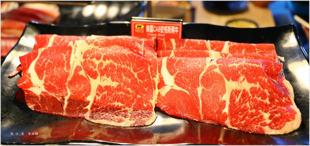 新馬辣經典麻辣鍋 夢時代店‧北部最夯的新馬辣高雄也吃得到 A級松阪豬 黑毛和牛晚餐、假日無限量供應 - 第33張圖 IMG_6428