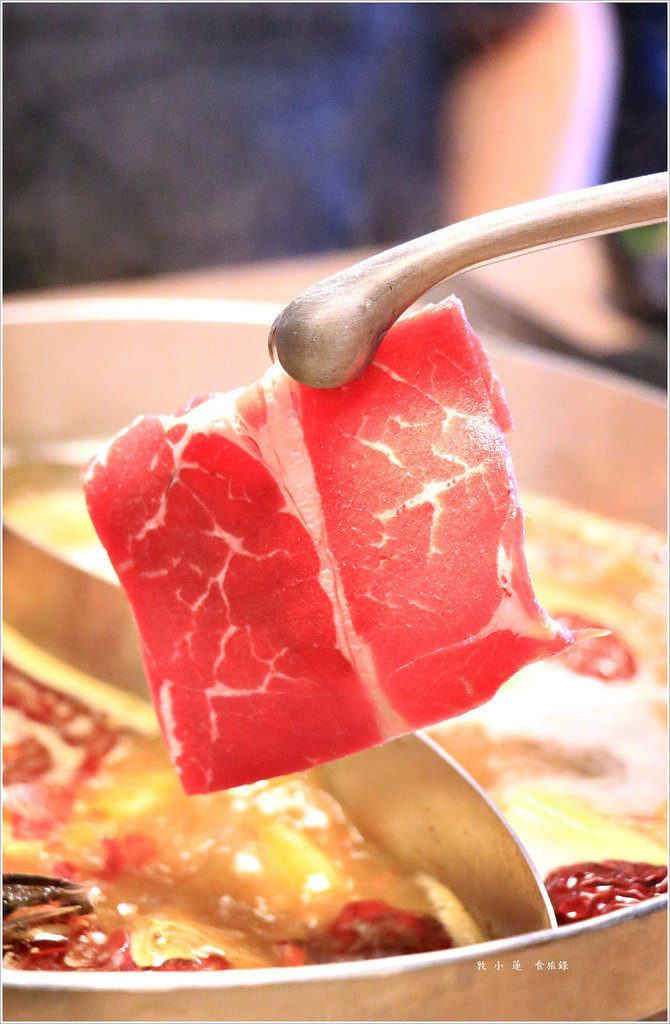 新馬辣經典麻辣鍋 夢時代店‧北部最夯的新馬辣高雄也吃得到 A級松阪豬 黑毛和牛晚餐、假日無限量供應 - 第34張圖 IMG_6410