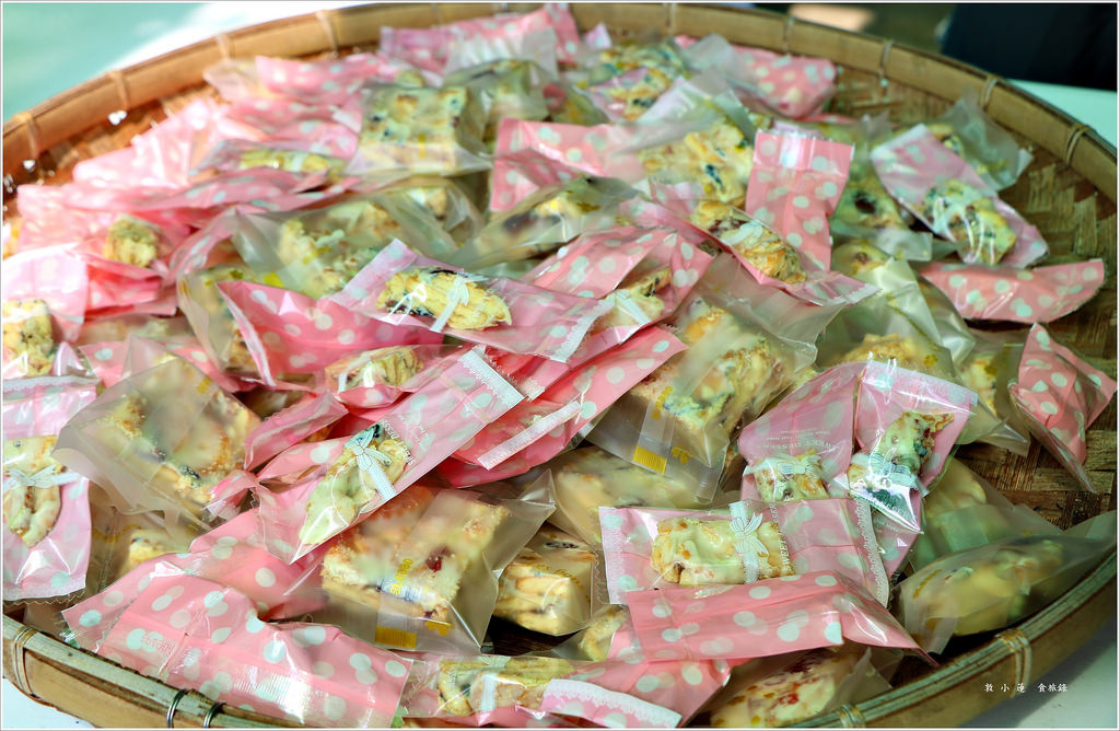 小燕子蝶豆花‧台南私房景點 親子一日遊 需先預約才能體驗採花樂趣 - 第16張圖 IMG_2505