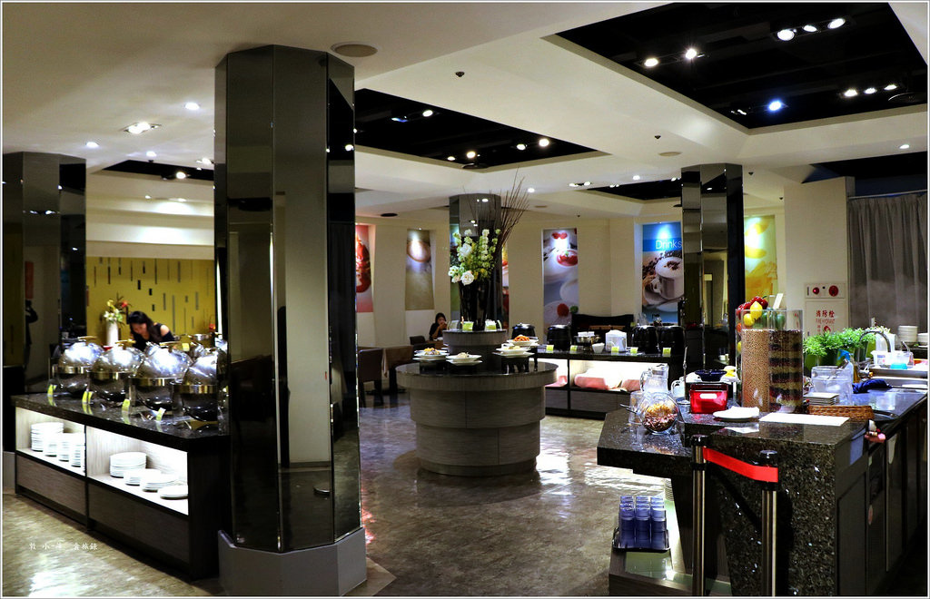華園大飯店 六合館‧台灣第一家國際觀光飯店 走過一甲子的華園大飯店 復古時尚優質飯店【歇業】 - 第43張圖 IMG_0695