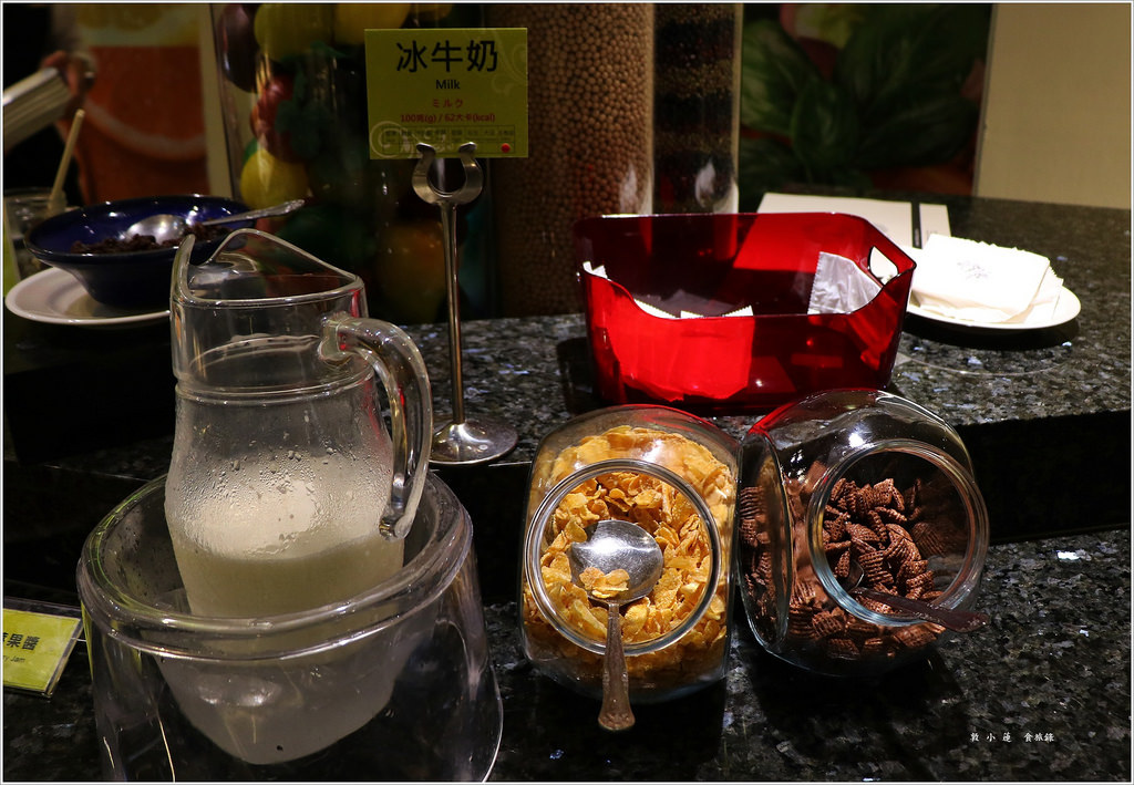 華園大飯店 六合館‧台灣第一家國際觀光飯店 走過一甲子的華園大飯店 復古時尚優質飯店【歇業】 - 第46張圖 IMG_0694