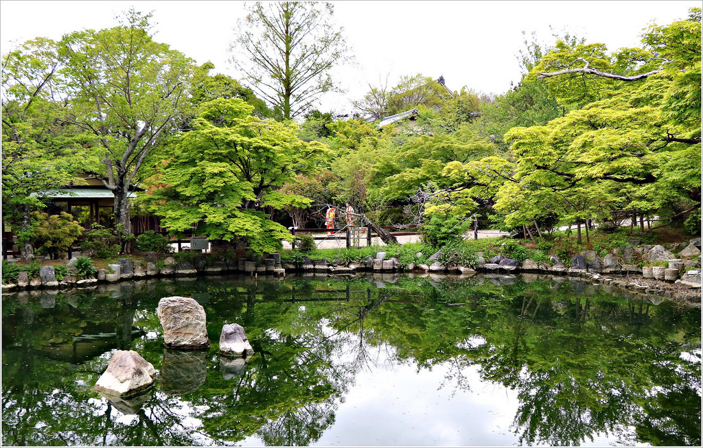 【日本‧京都】京阪六天五夜‧八坂神社 最受歡迎的戀愛聖地,姻緣神社,八坂神社首當其衝 - 第10張圖 IMG_9291
