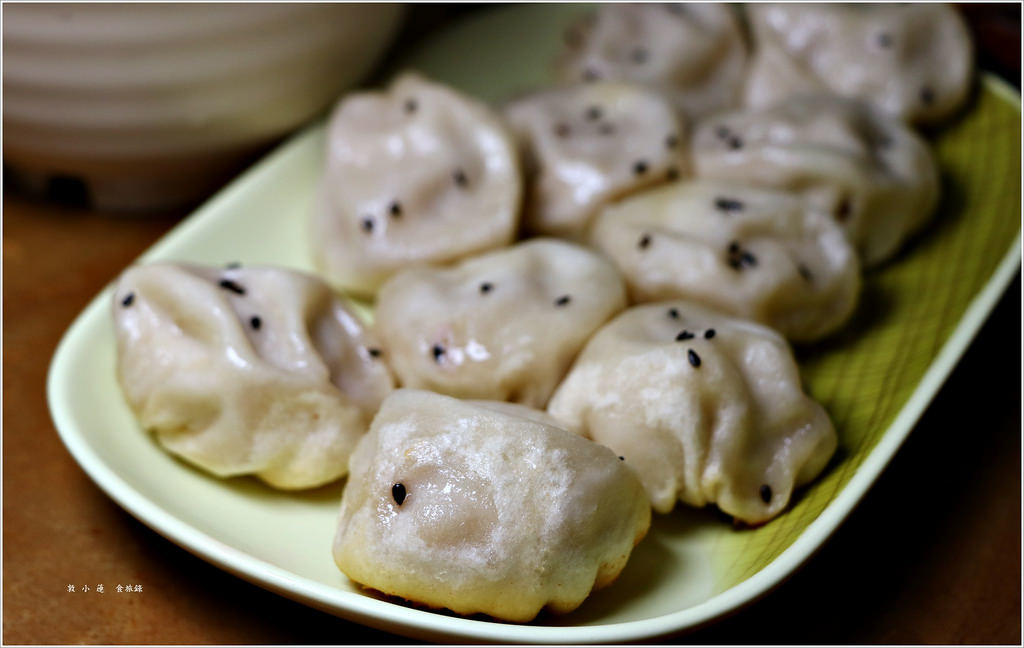 上海生煎湯包‧熱河街排隊美食!!超夯煎包,咬一口就噴汁!!! - 第16張圖 IMG_6172
