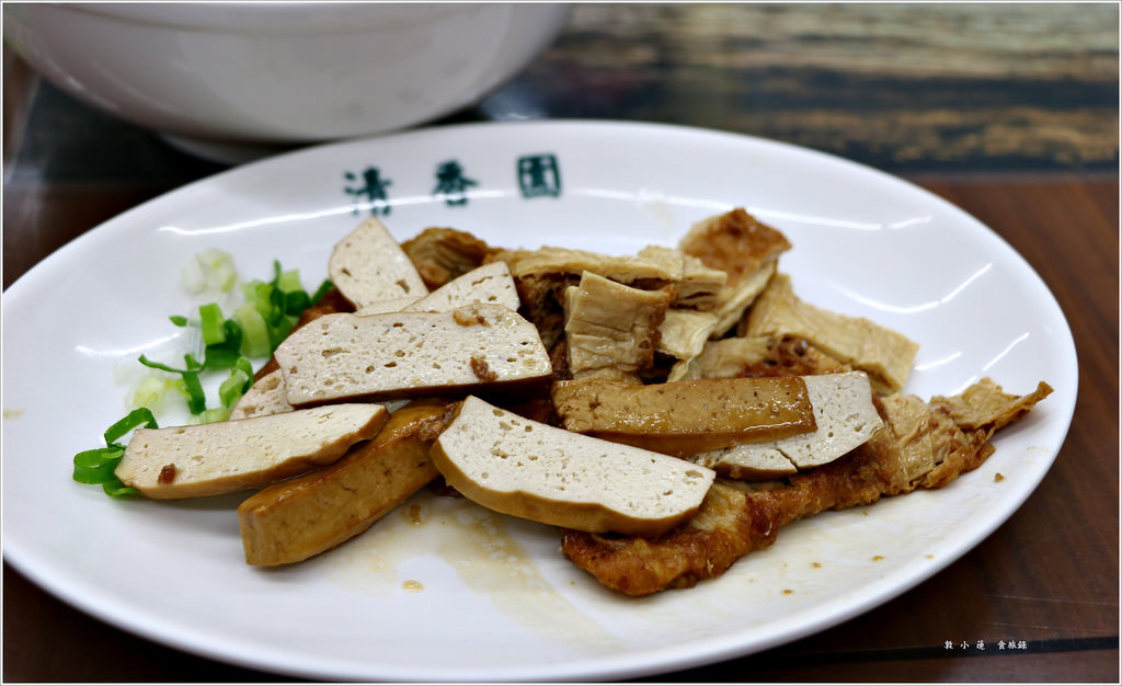 清香園水餃 餛飩 麵食館‧學區平價美食 小資族的最愛 必推水餃、酸辣湯 - 第8張圖 IMG_3188