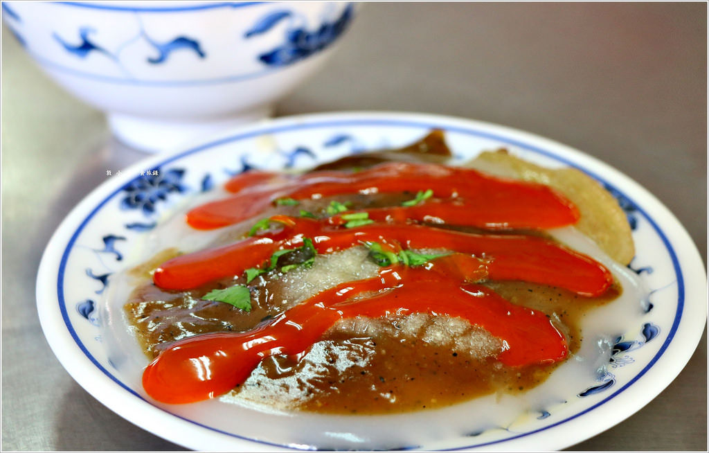 廣招英溫洲餛飩麵‧學區平價麵店 肉圓大顆 乾麵油亮又香 餛飩老饕超推薦 - 第19張圖 IMG_7071