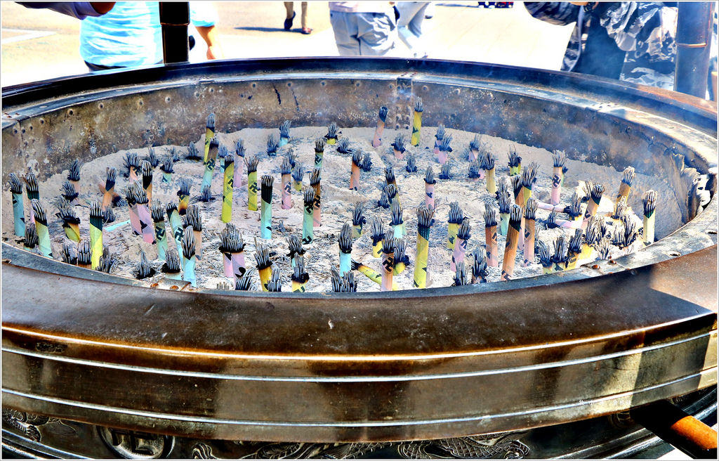 【日本‧淺草】東京五天四夜半自助旅行‧夏初的到訪,淺草寺內的被官稻荷神社 求事業最靈驗 - 第10張圖 IMG_3391