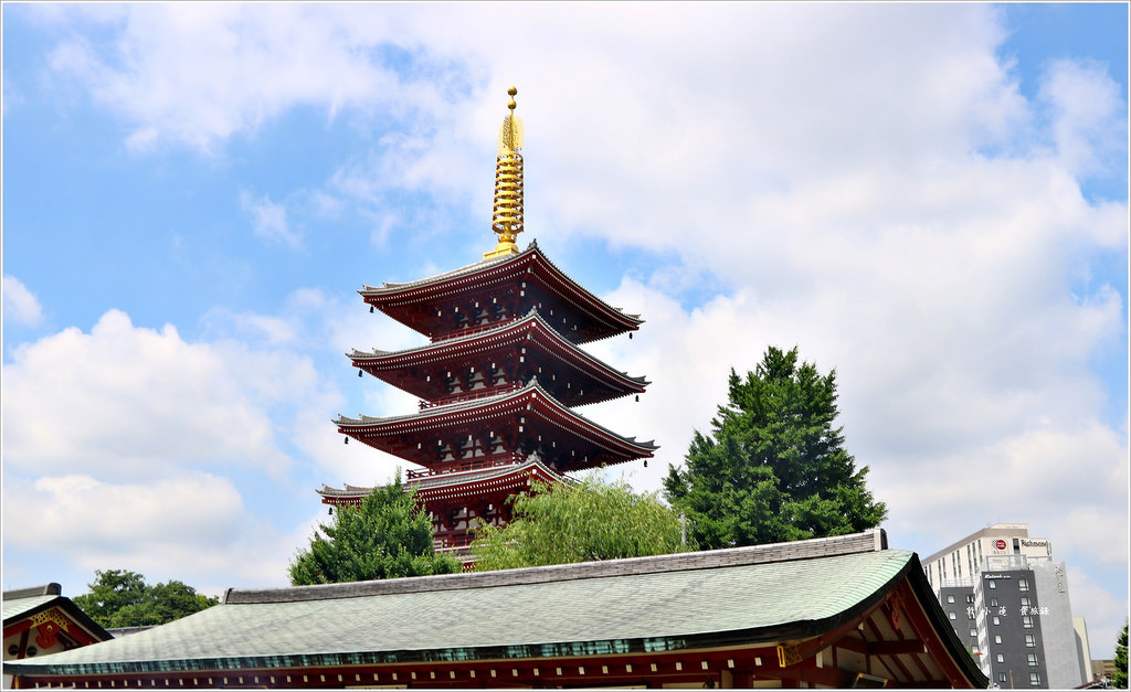 【日本‧淺草】東京五天四夜半自助旅行‧夏初的到訪,淺草寺內的被官稻荷神社 求事業最靈驗 - 第11張圖 IMG_3381