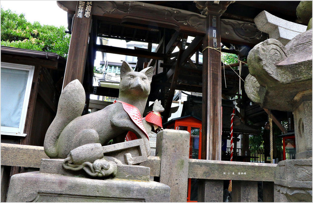 【日本‧淺草】東京五天四夜半自助旅行‧夏初的到訪,淺草寺內的被官稻荷神社 求事業最靈驗 - 第20張圖 IMG_3363