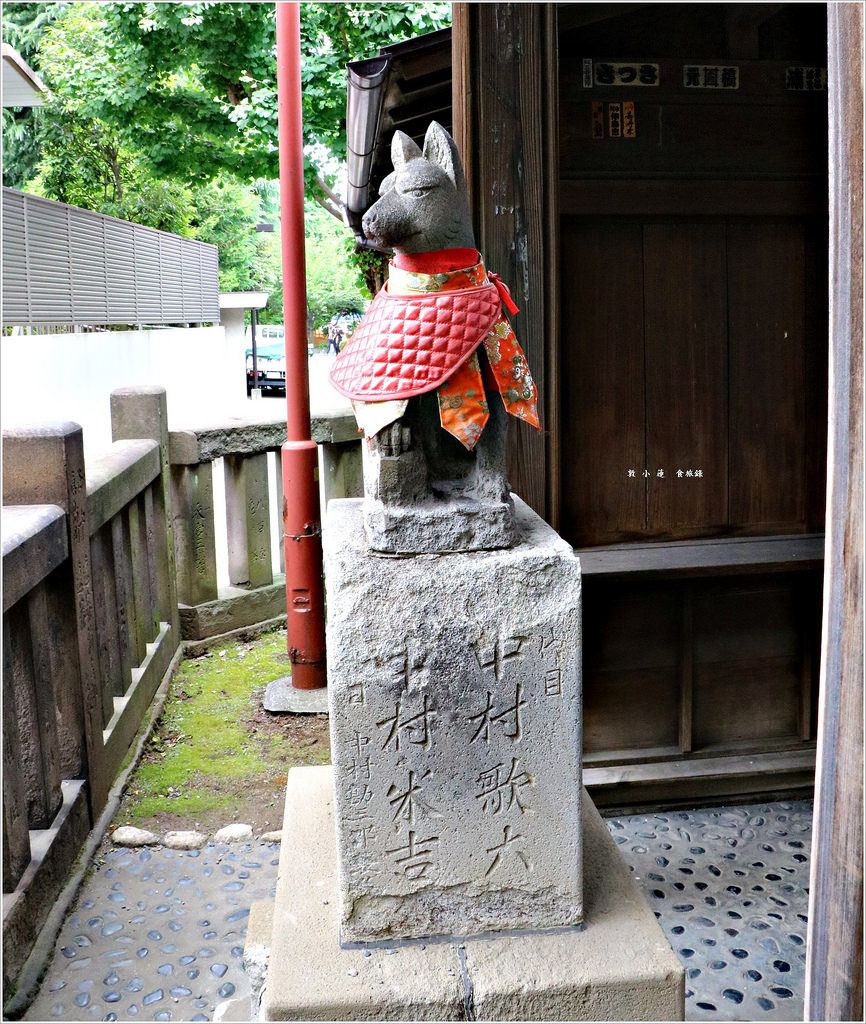 【日本‧淺草】東京五天四夜半自助旅行‧夏初的到訪,淺草寺內的被官稻荷神社 求事業最靈驗 - 第22張圖 IMG_3352
