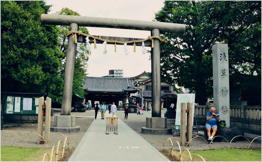【日本‧淺草】東京五天四夜半自助旅行‧夏初的到訪,淺草寺內的被官稻荷神社 求事業最靈驗 - 第26張圖 IMG_3379
