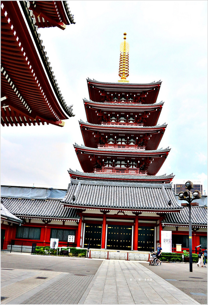 【日本‧淺草】東京五天四夜半自助旅行‧七十年老店花月堂 必吃跟臉一樣大的大菠蘿 - 第5張圖 IMG_3259