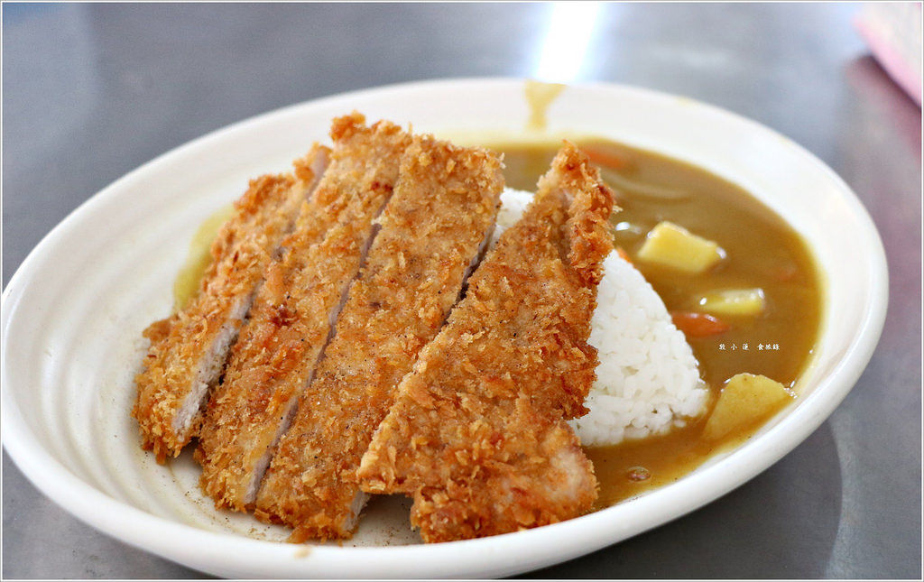 龍華市場牛角日式咖哩‧炒意麵、炒烏龍、傳統鍋燒好味道,再來份咖哩豬排飯白飯吃不停【歇業】 - 第17張圖 IMG_1260
