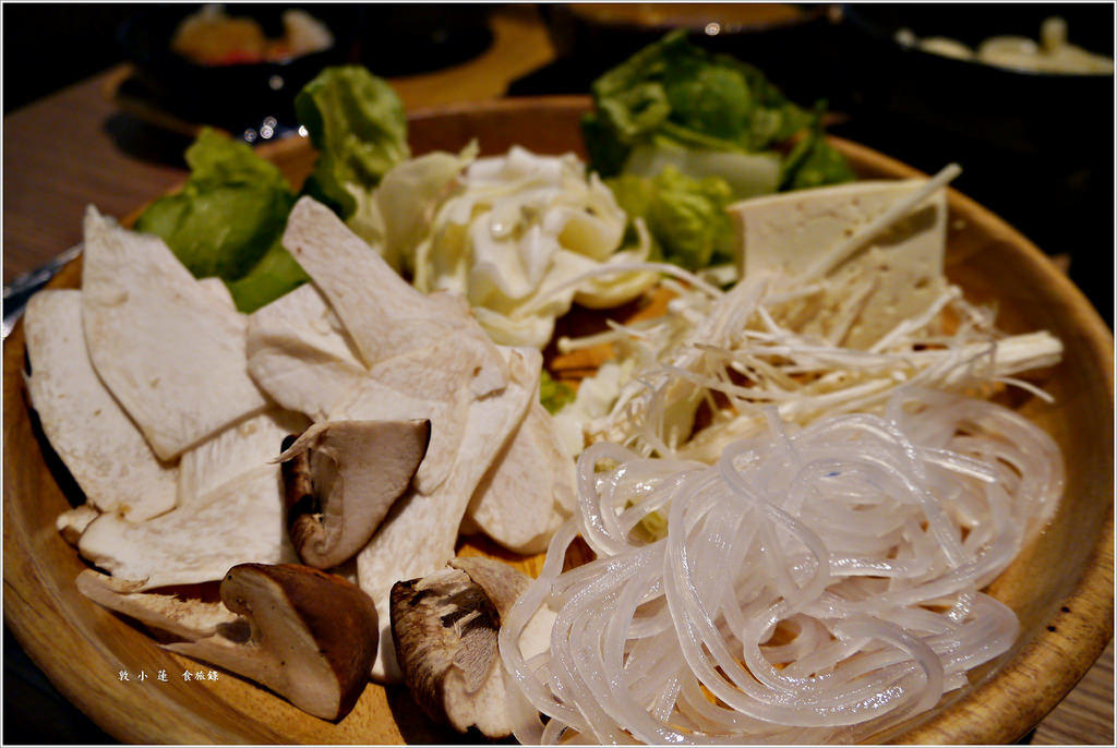 涮乃葉日式涮涮鍋 高雄SKM Park店 ‧健康蔬食新吃法 美味肉品隨你挑 - 第18張圖 P1010474