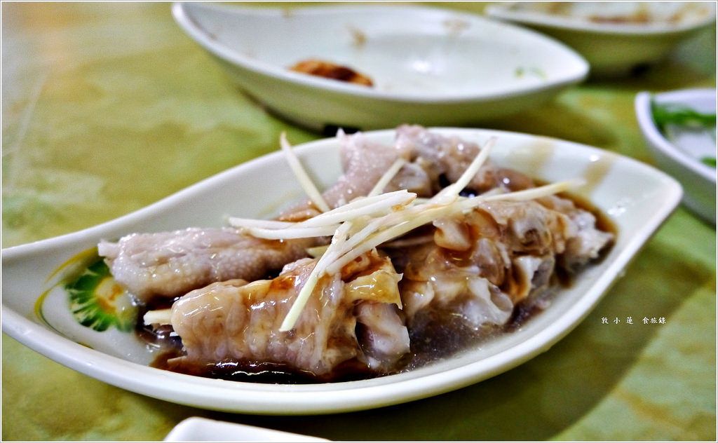 阿明火雞肉飯‧在地人推薦的一甲子老店,最道地火雞肉飯必吃的小吃店 - 第9張圖 P1000656