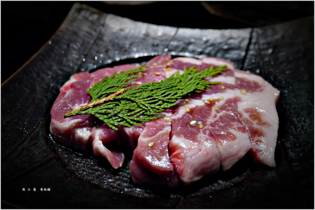 碳佐麻里精品燒肉 高雄時代店‧ 環境優美服務熱忱,日式燒肉首選碳佐麻里 - 第21張圖 P1000526