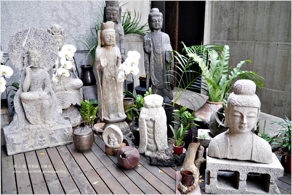 菩薩寺‧立於世又不染於世的菩薩寺,清水模設計不染華麗,寧靜的讓人靜下心 - 第19張圖 P1290731