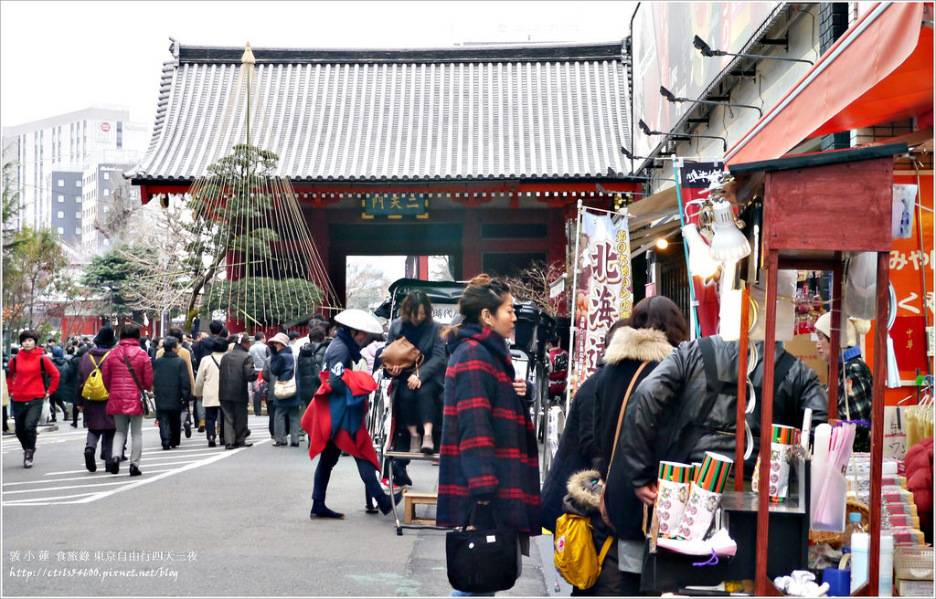 【日本‧淺草】東京四天三夜自助旅行‧淺草寺瞎瞎逛,下回一定要入廟拜拜 - 第4張圖 P1270628