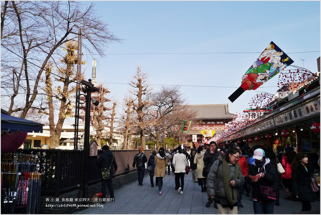 【日本‧淺草】東京四天三夜自助旅行‧淺草寺裡的小驚喜,無人知曉的被官稻荷神社 - 第25張圖 P1270396