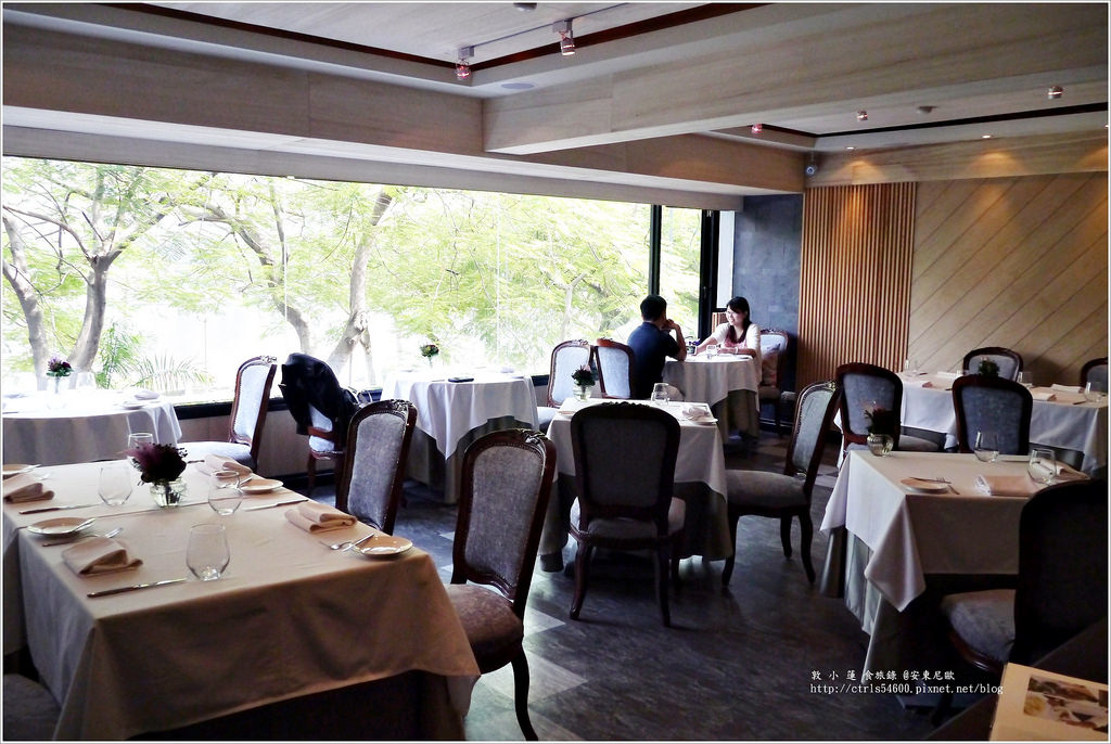 安多尼歐法式餐廳‧美食藝術法式河畔餐廳【歇業】 - 第9張圖 P1250121