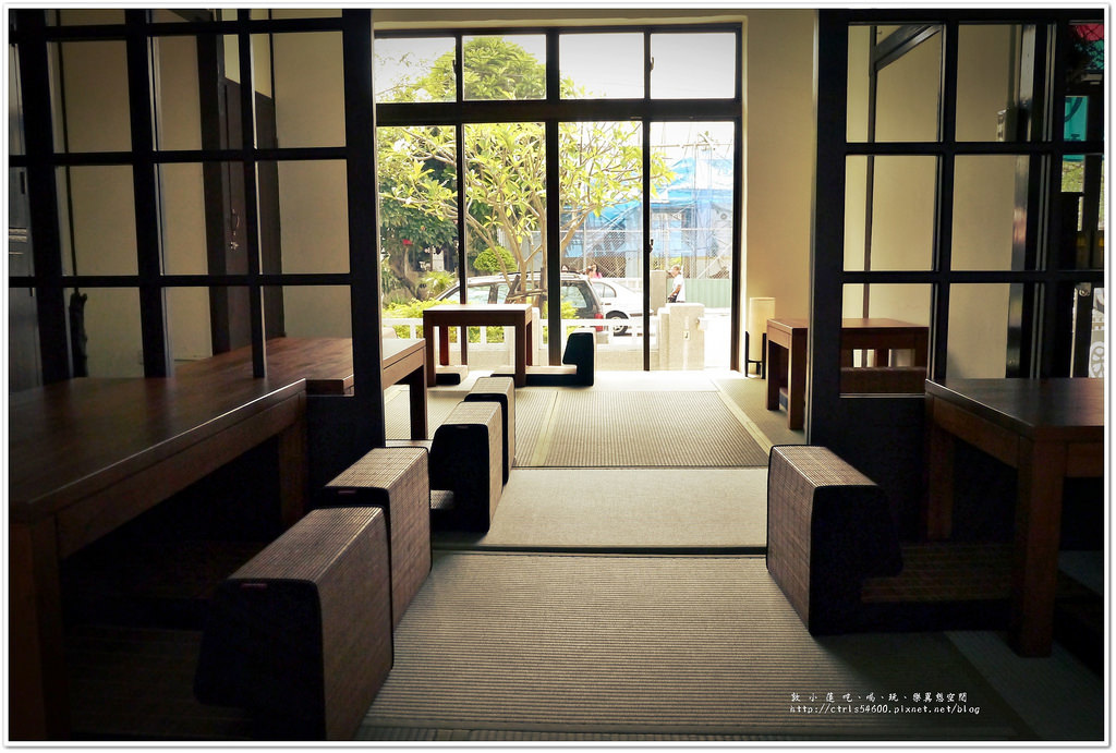 驛前大和咖啡館‧老屋改建日式風格,一杯茶、一杯咖啡、一份甜點,二、三位好友聚在一起聊天 - 第22張圖 P1230921
