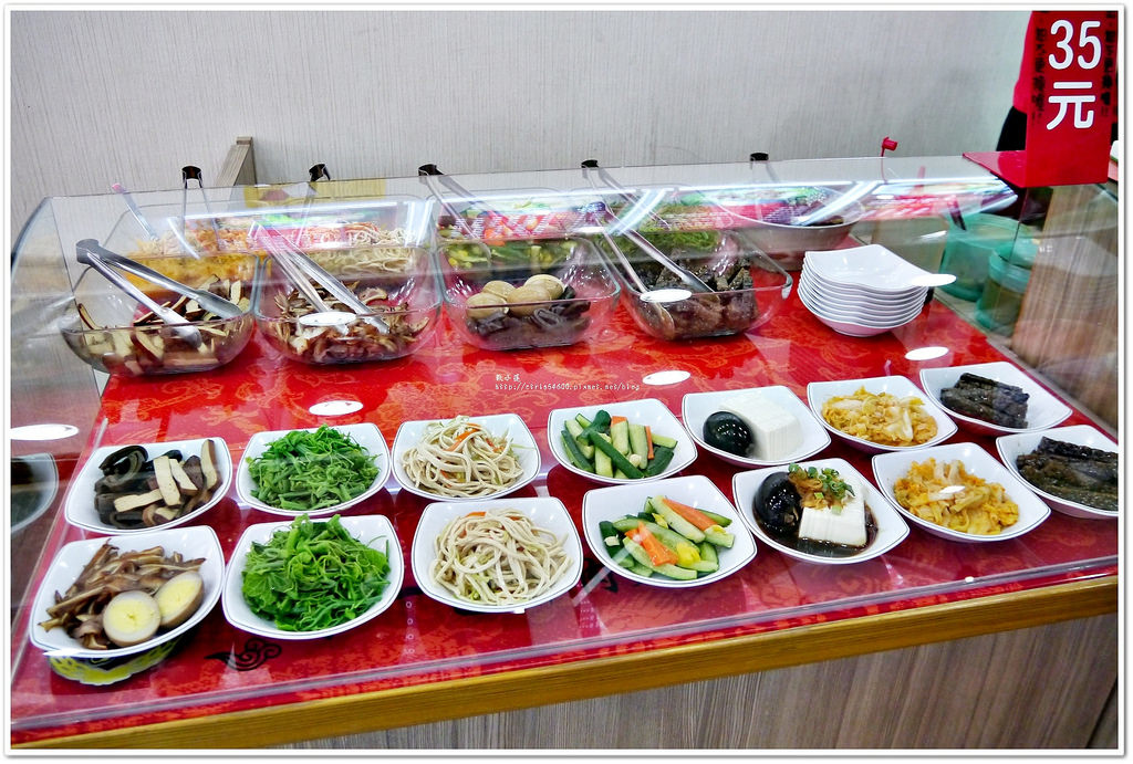 清一色牛肉麵 瑞豐昌盛店‧加湯加麵、珍珠奶茶、紅茶、蘿蔔泡菜通通都免費 - 第5張圖 P1200242