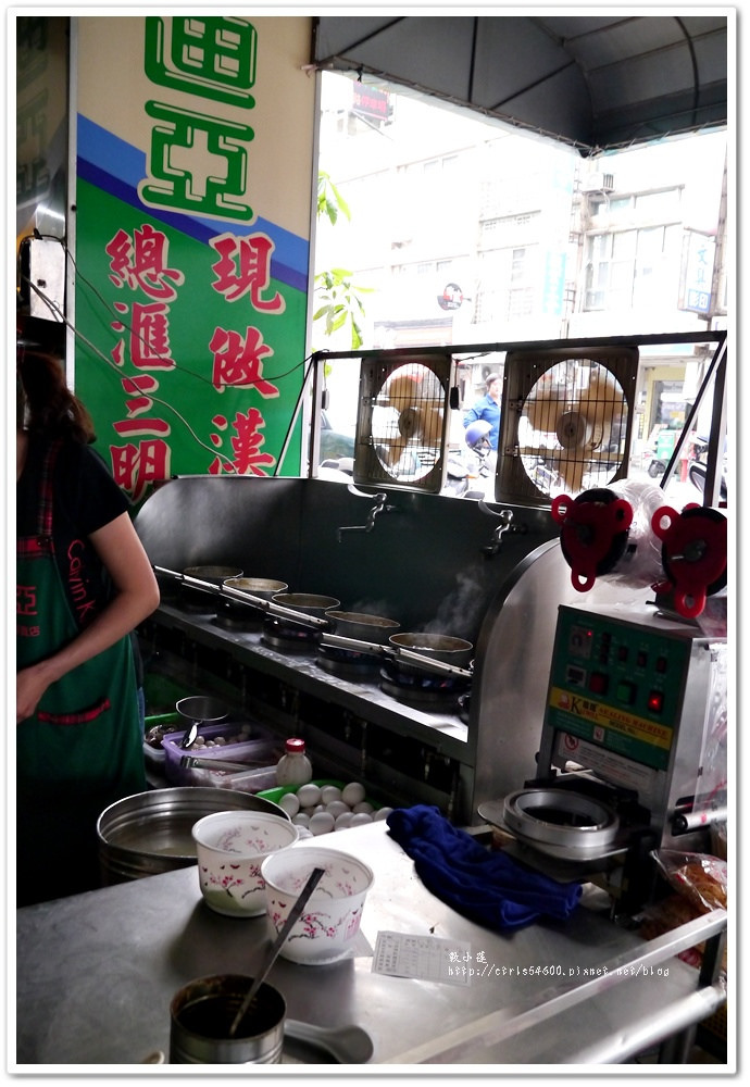 美迪亞鍋燒意麵漢堡店‧到美迪亞什麼都可以不吃但鍋燒麵必吃 - 第4張圖 P1190531