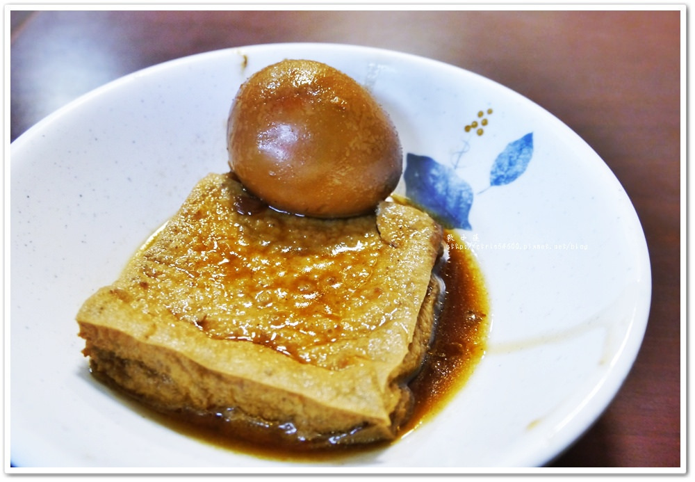 府城小南米糕 裕誠店‧三代承傳,百年老店,米糕不加肉鬆加魚鬆,口感還真是與眾不同 - 第8張圖 P1170901