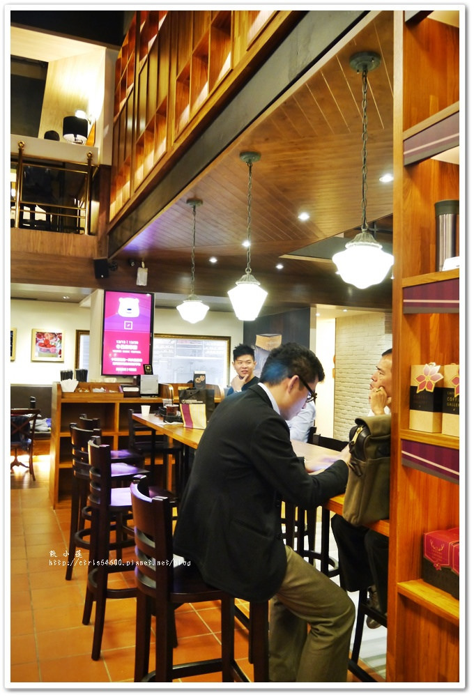 CAFFAINA 卡啡那 美術館店‧清閒悠哉的咖啡館,白日與夜晚不同感受,來份不同現作的舒芙蕾 - 第14張圖 P1160328