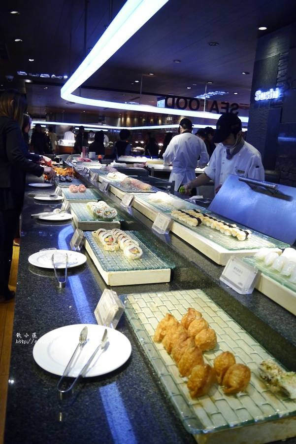 漢來海港餐廳 巨蛋店‧聽說它們家的海鮮和甜點很強,餐點多到無所挑起,但場地太大我不知怎麼拍o_0 - 第13張圖 1 (13)