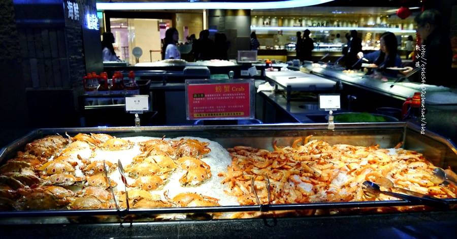 漢來海港餐廳 巨蛋店‧聽說它們家的海鮮和甜點很強,餐點多到無所挑起,但場地太大我不知怎麼拍o_0 - 第15張圖 1 (24)