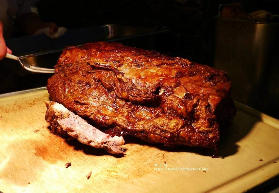 漢來海港餐廳 巨蛋店‧聽說它們家的海鮮和甜點很強,餐點多到無所挑起,但場地太大我不知怎麼拍o_0 - 第26張圖 1 (22)