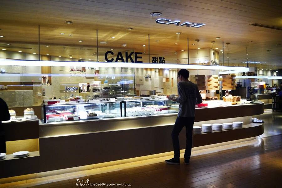 漢來海港餐廳 巨蛋店‧聽說它們家的海鮮和甜點很強,餐點多到無所挑起,但場地太大我不知怎麼拍o_0 - 第28張圖 1 (40)